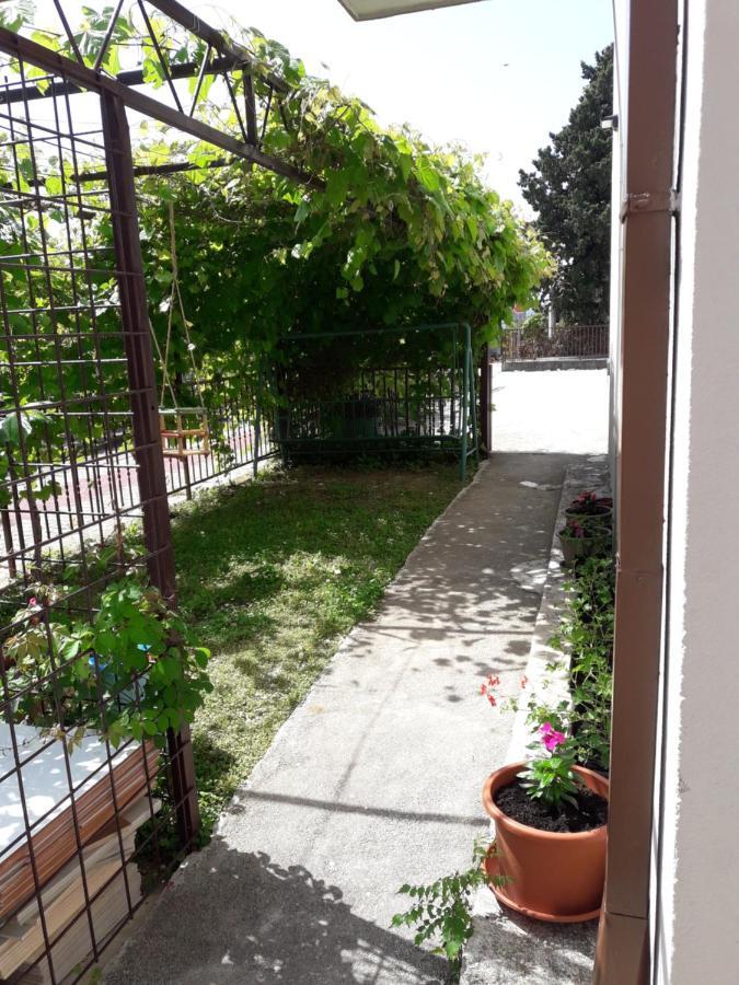 Pauli Kaštela Exterior foto